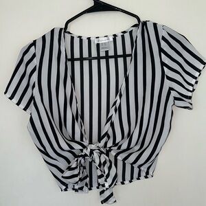 Revamped Mandees black & white stripped open tied blouse (xs)